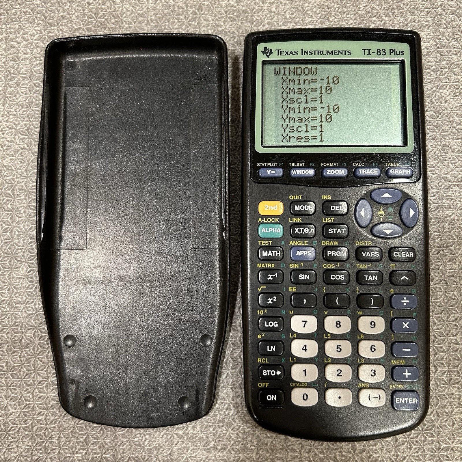 Texas Instruments TI-83 Plus Graphing Calculator w/ Cover TESTED WORKING