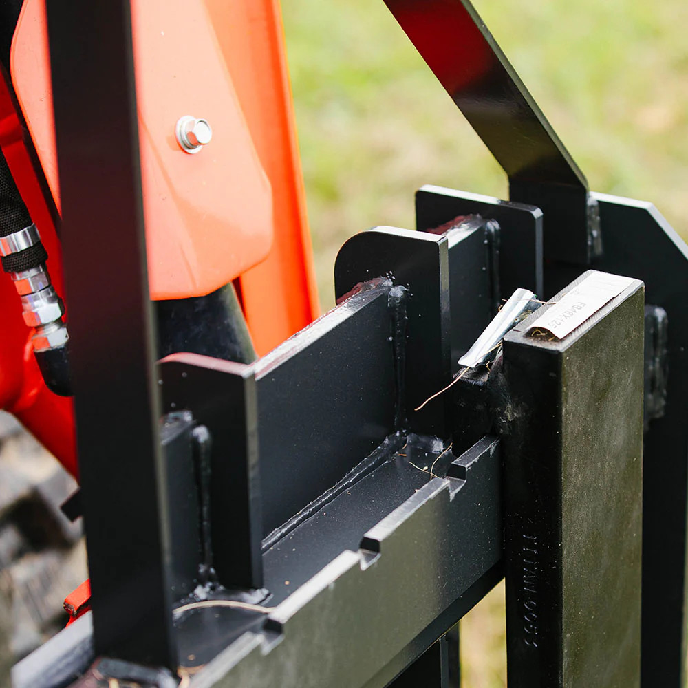 Titan Attachments Standard Series Pallet Fork Frame, 48″ Pallet Fork Blades