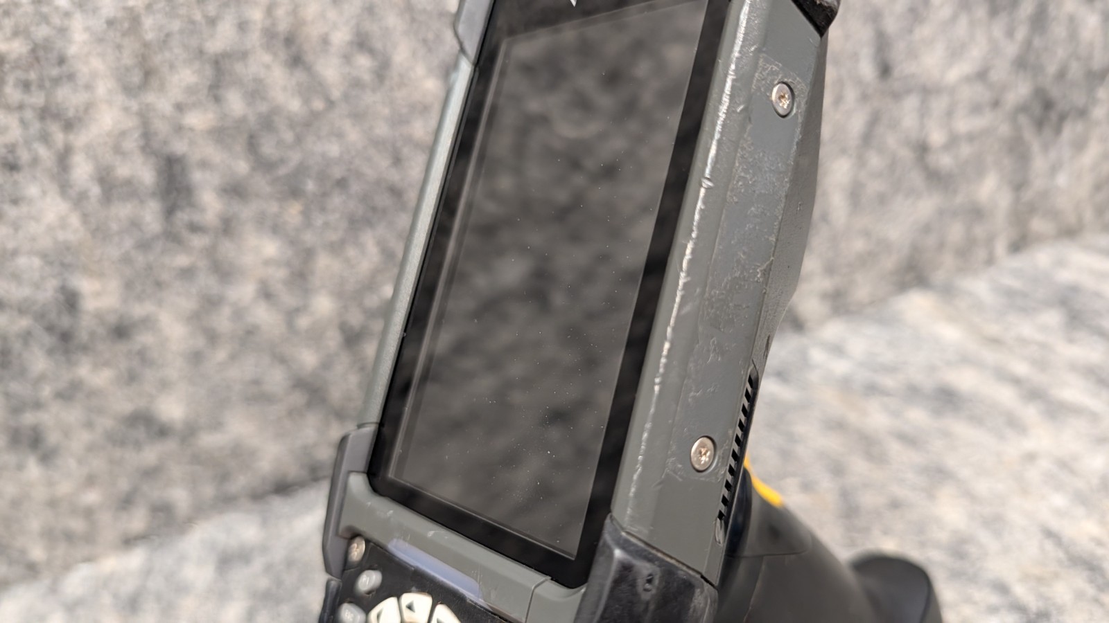 Zebra MC93XX MC930P-GSFEG4NA 29-Key 4.3in Barcode Android Mobile