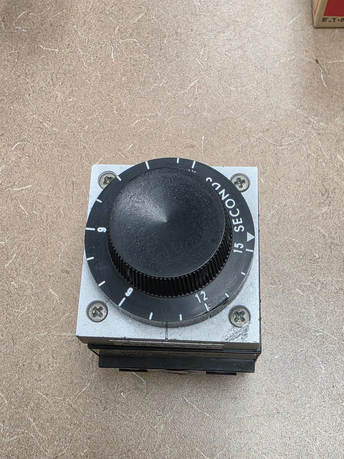 Agastat 7012BC Time Delay Relay 7000 Series 2PDT 240V 60Hz 1.5-15 Second Range