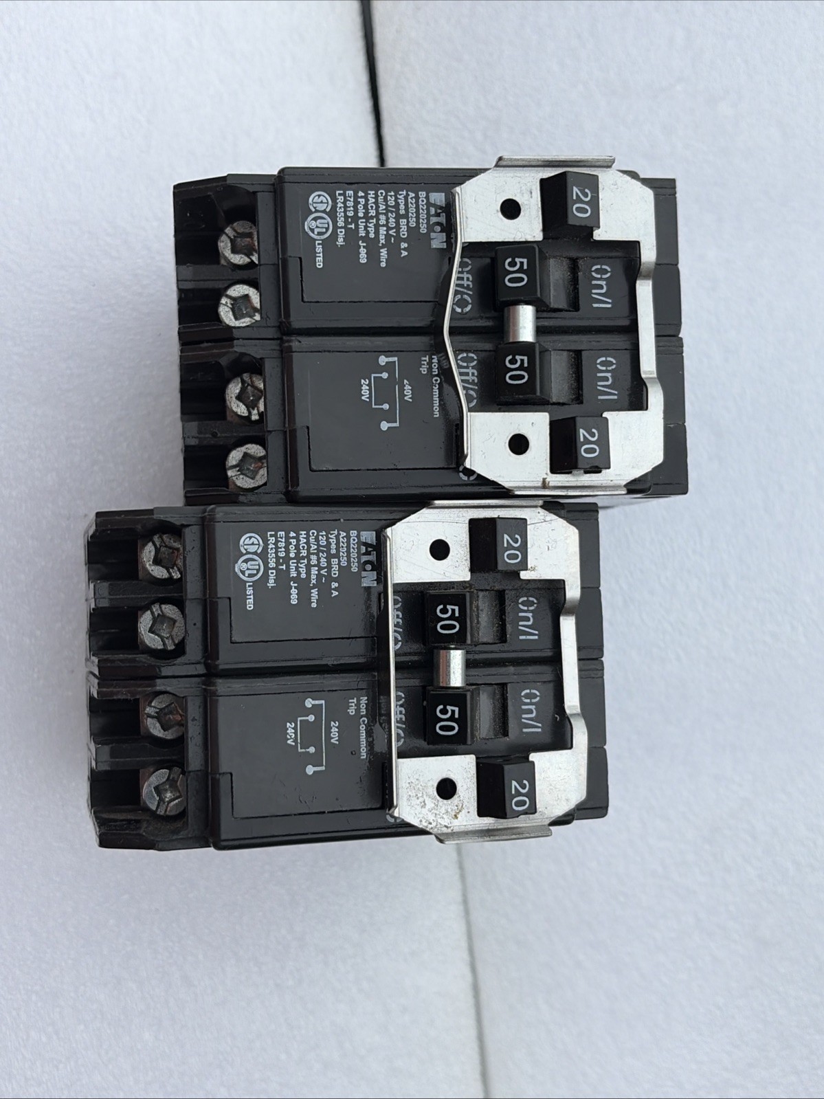 Eaton (Bryant) BQ220-250 BD220250 4-Pole (2P 50A & 2P 20A) BARD Quad Breaker