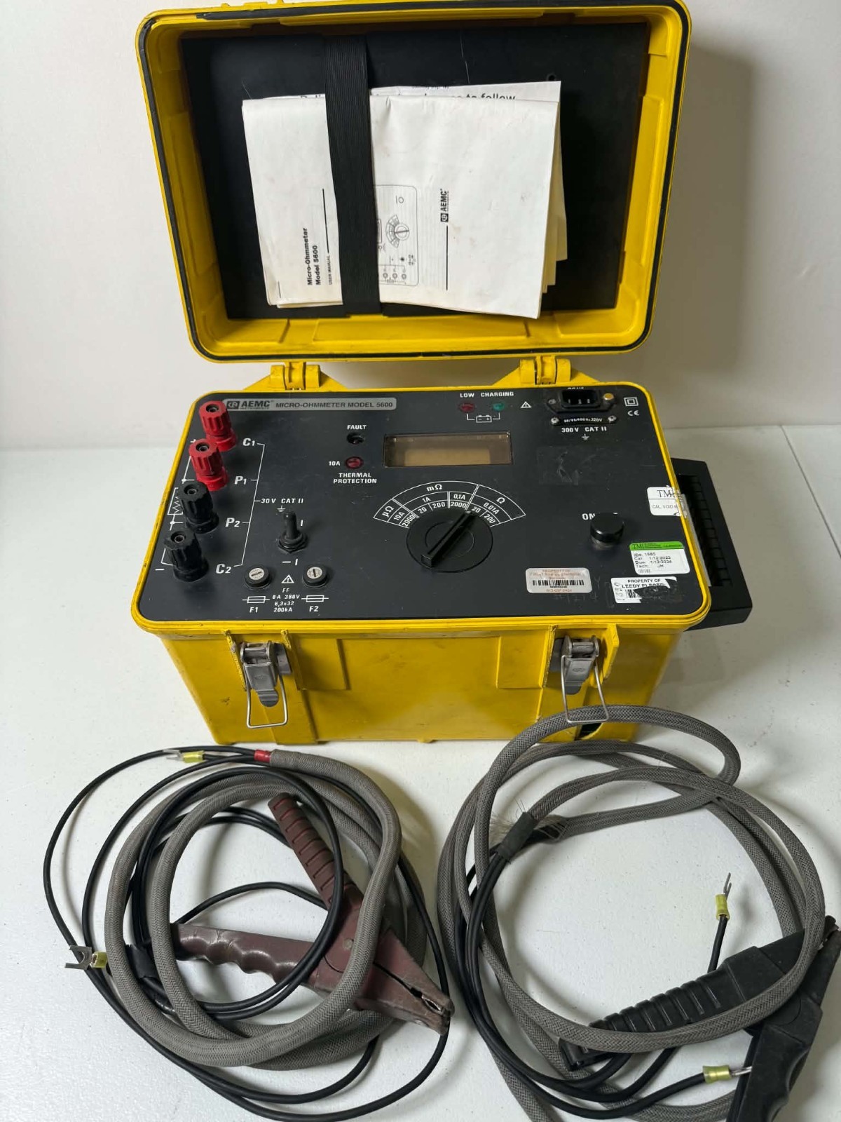 AEMC 5600 Micro-Ohmmeter 10A Digital Low Resistance Meter w/ Test Leads & Manual
