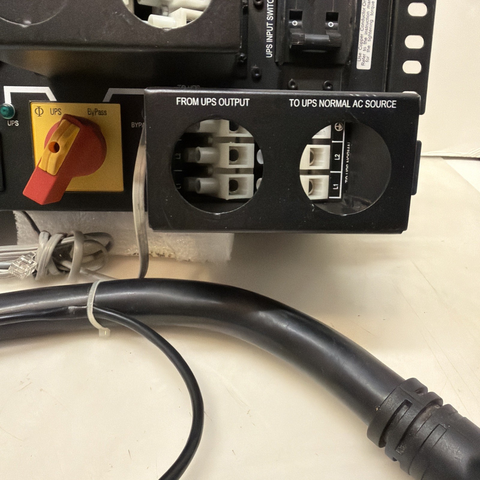 Eaton 9PX Maintenance MBP11K208 Bypass 3U Hardwired W/EBM Cable Hotswap