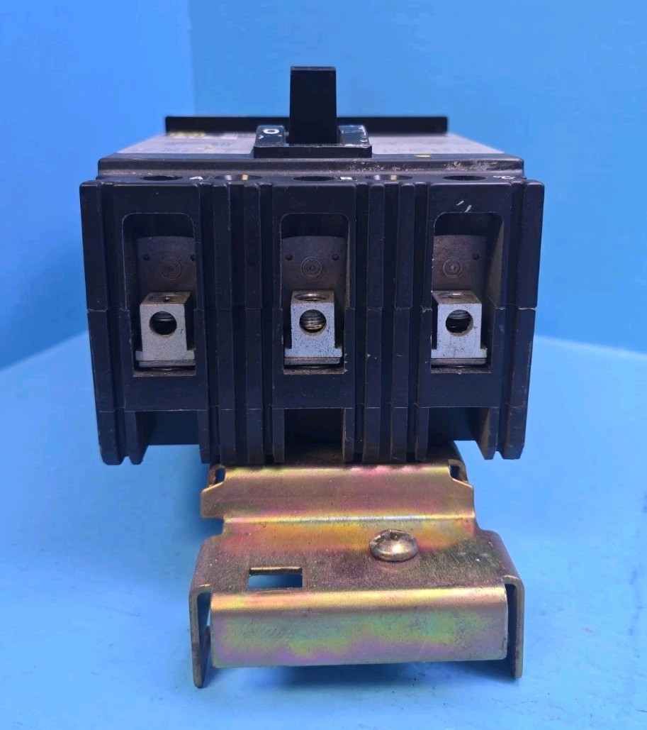 Square D FH36015 15A 600V 3Pole ILine Circuit Breaker