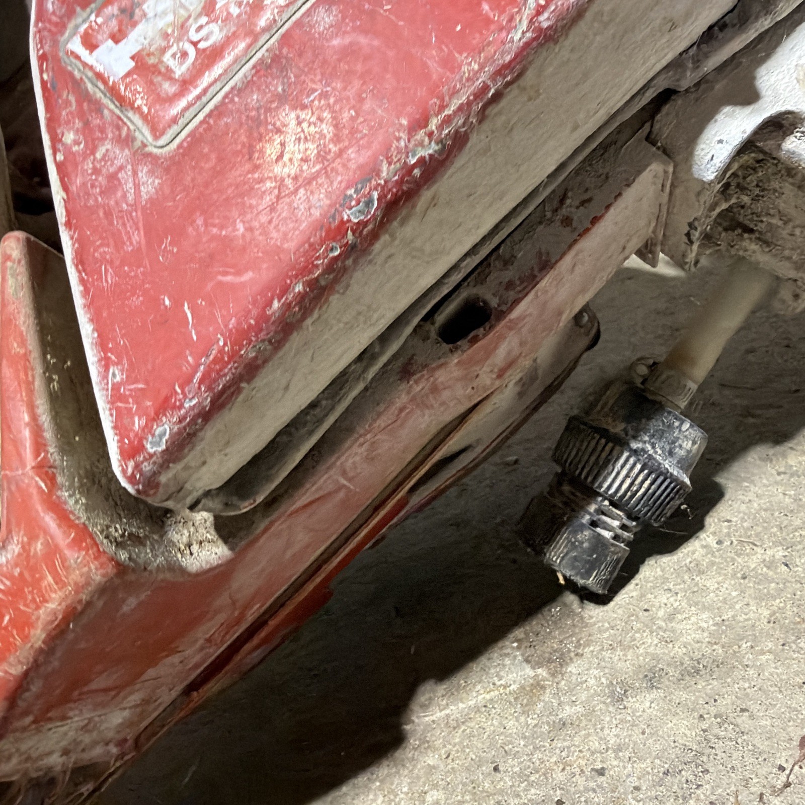 Hilti Da Kc62-14” Handheld Cut-Off Gasoline Concrete Saw 14» Max Blade Diameter