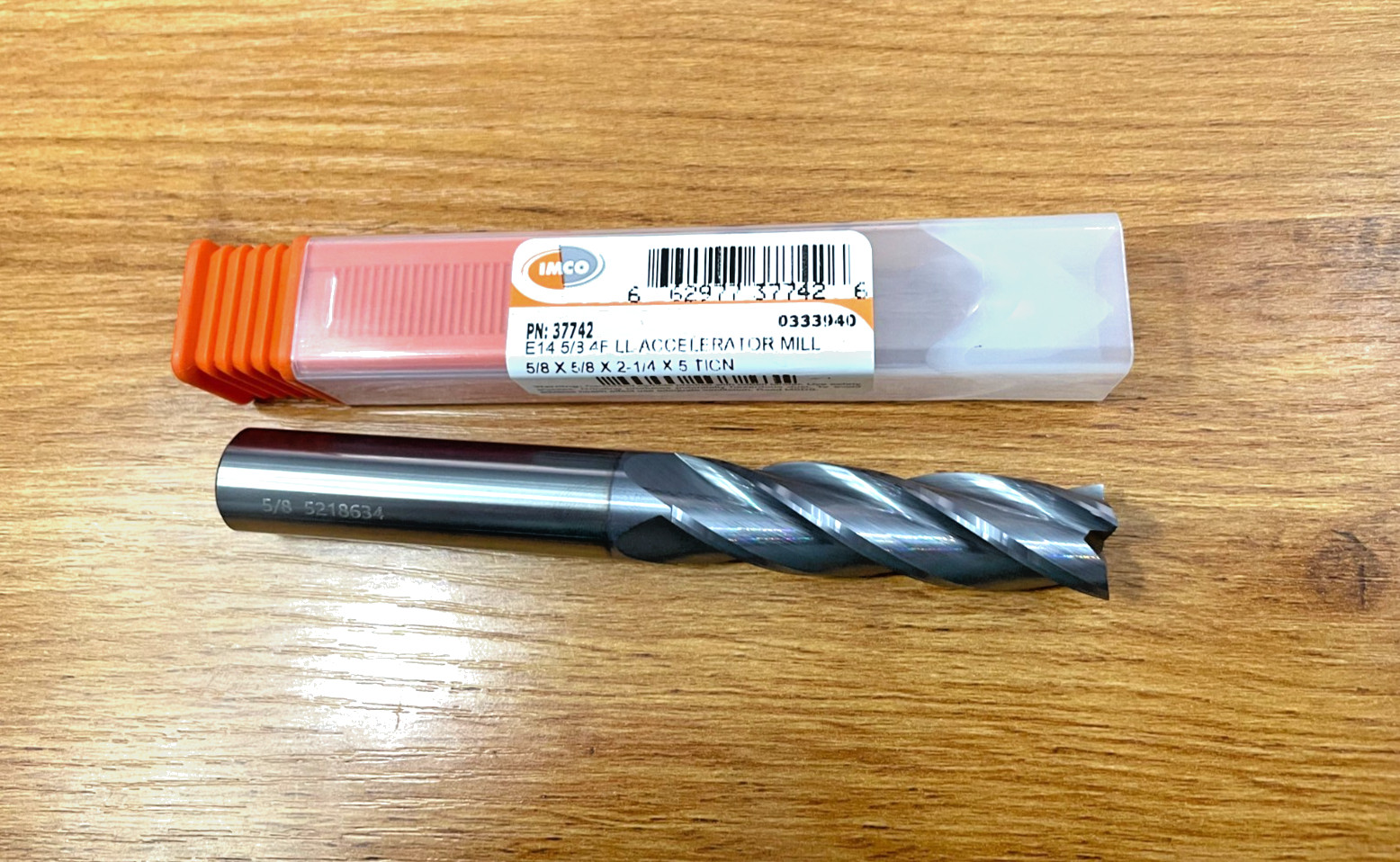 IMCO 5/8″ CARBIDE END MILL ACCELERATOR MILL 4 FLUTE 5/8″ x 5/8″ x 2-1/4″ x 5″