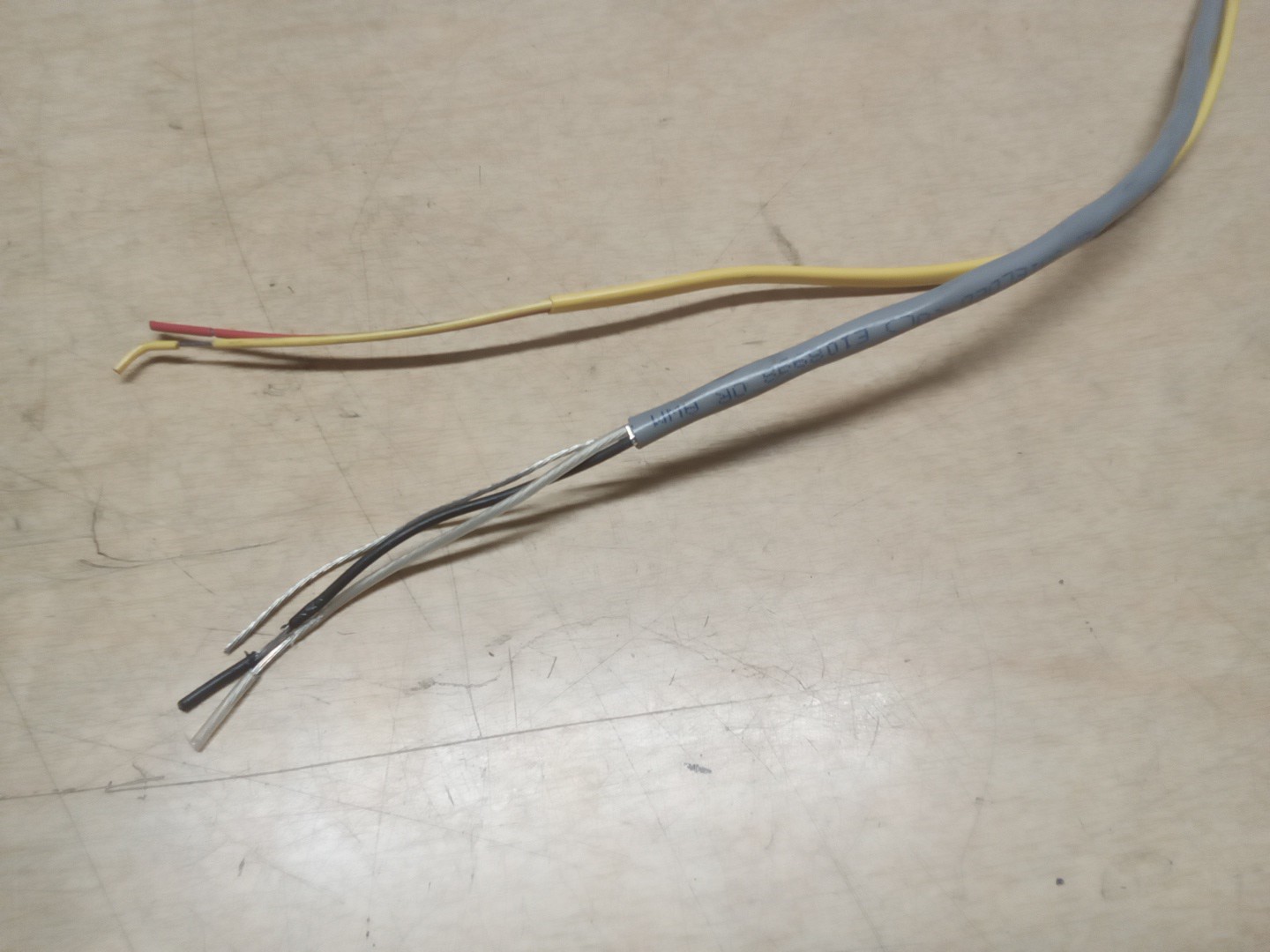 AMP 206060 4Pin Connector