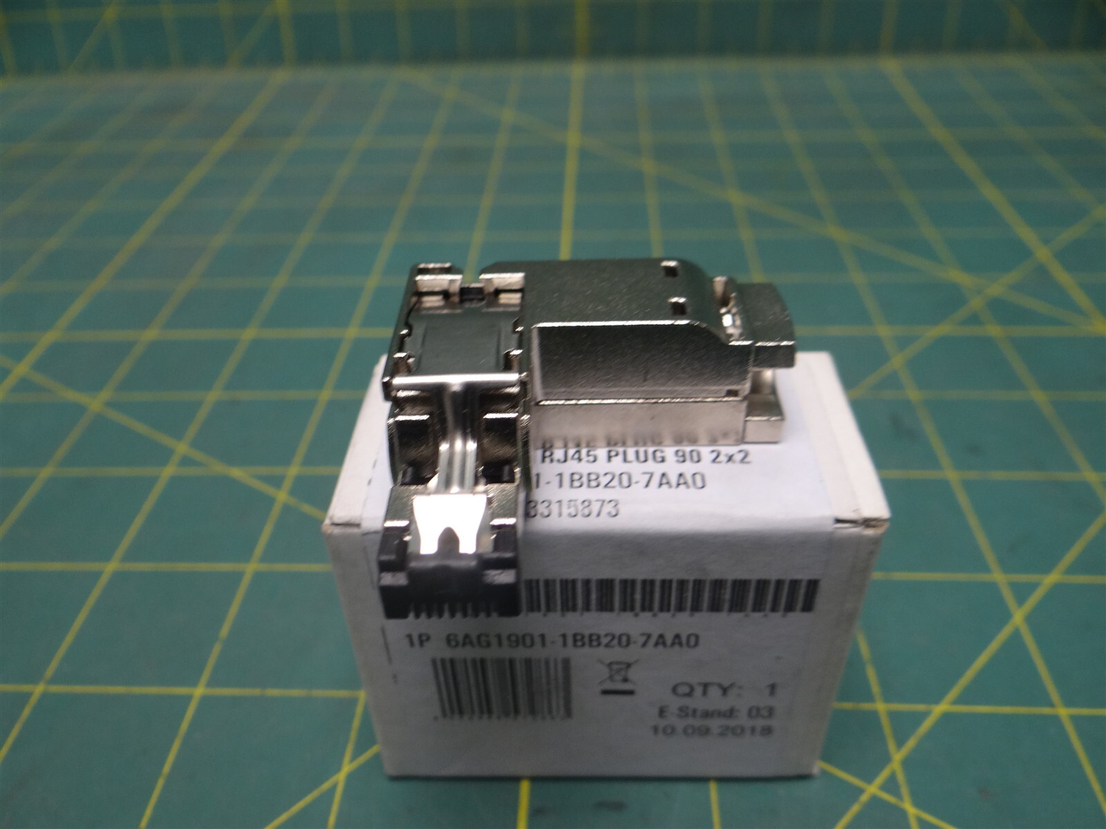 Siemens 6AG1901-1BB20-7AA0 Siplus Net RJ45 Plug 90 2×2 (10/100 Mbps)