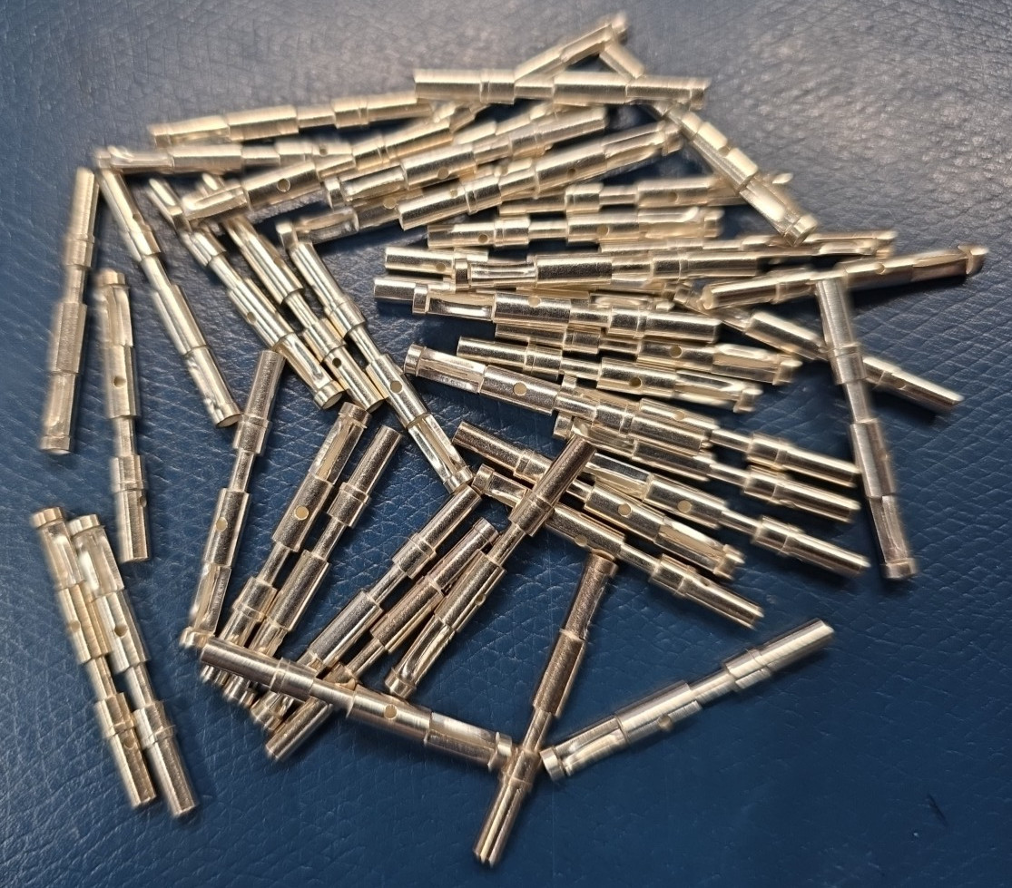 QTY: 50 031-0554-161 ITT INTERCONNECT SOLUTIONS CONTACT SKT CRIMP SILVER SZ 16S