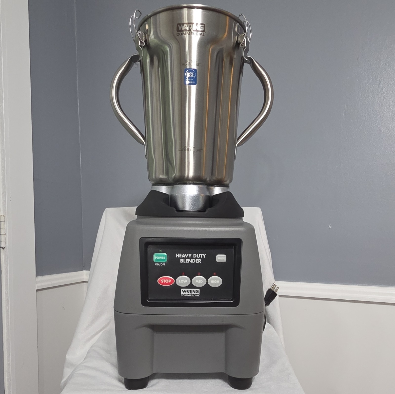 Waring Commercial CB16 1 Gal Stainless Jar Blender 3.75 HP 3Speed FREE SHIPPING