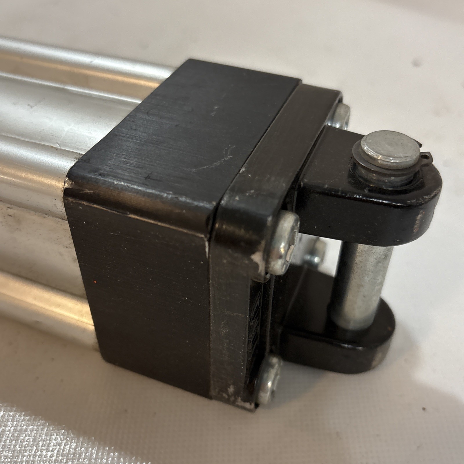 Parker 50 CBCMPUS14MC 600.0 Pneumatic Cylinder