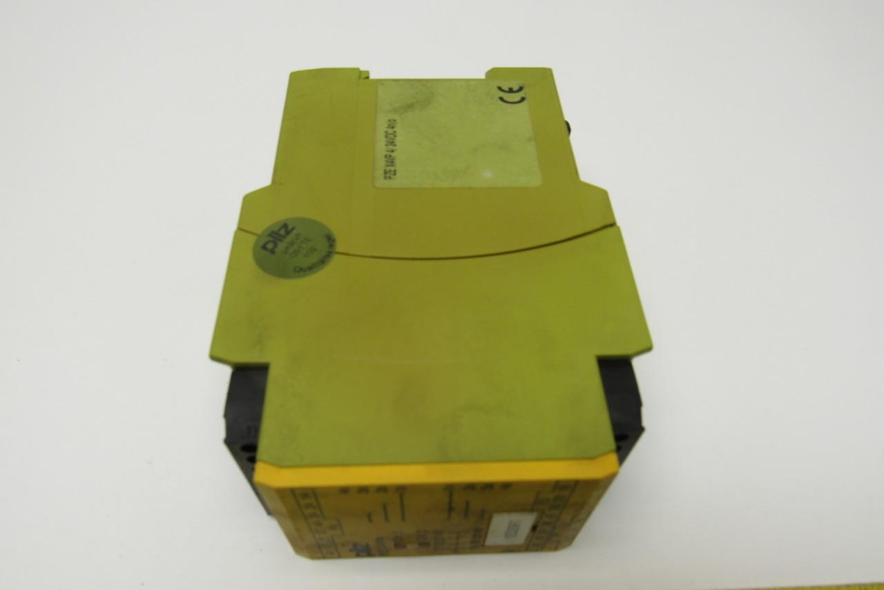 Pilz 777586 PZE X4VP4 24VDC 4N/O Safety relay Module