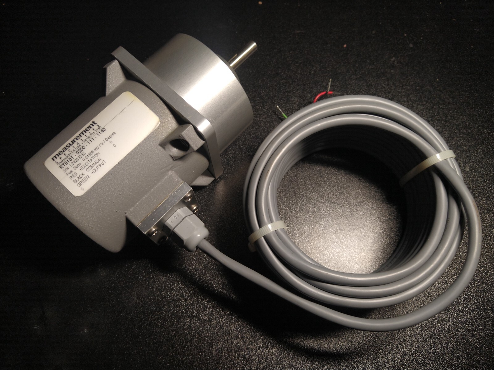 Measurement Specialties / Celesco RT8101-0200-111-1140 Position Sensor
