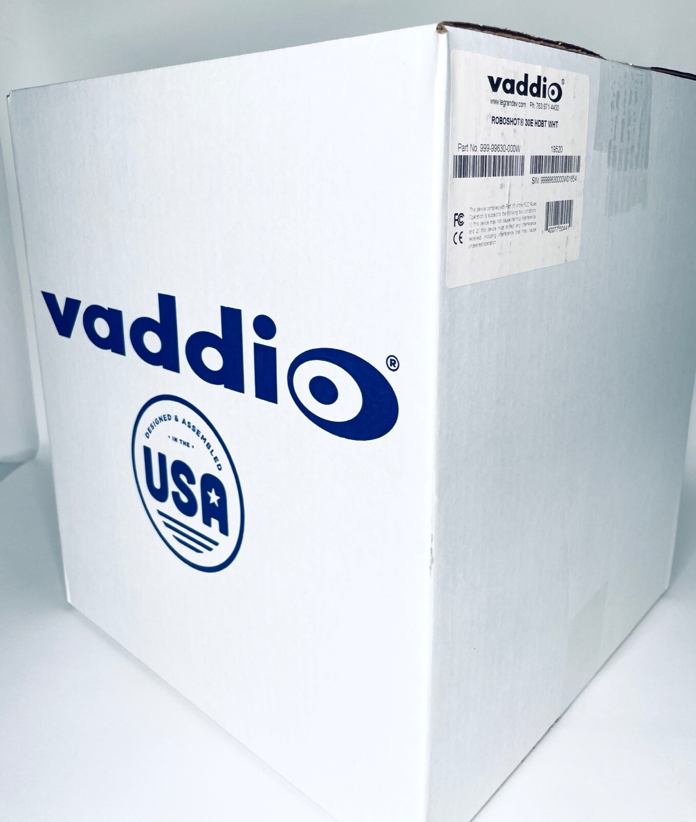 VADDIO RoboSHOT 30E HDBT OneLINK HDMI System 999-99630-100W (White) OPEN BOX