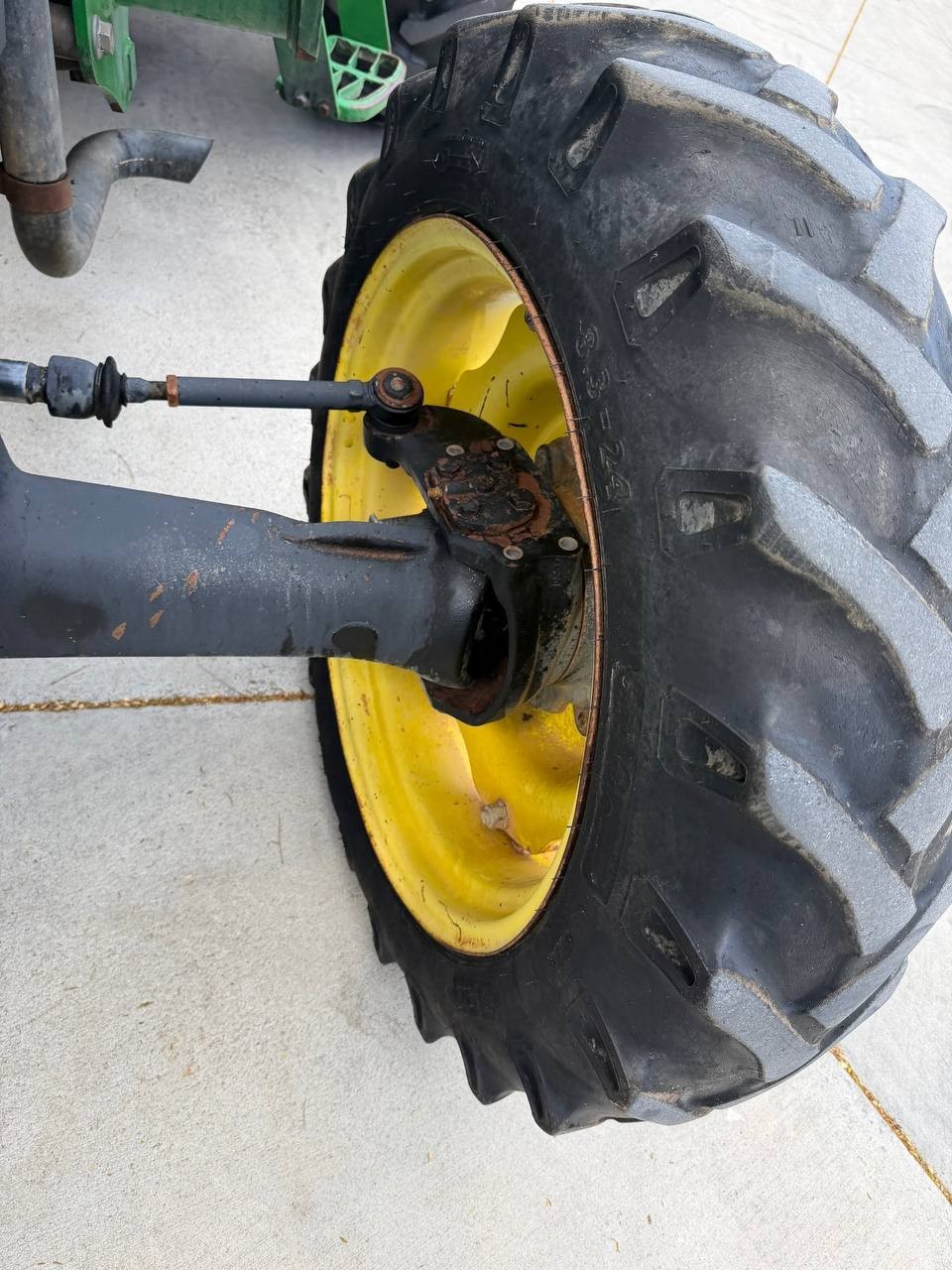 John Deere 5325 Tractor Diesel 4×4 Loader PTO Clean Runs Strong 2008
