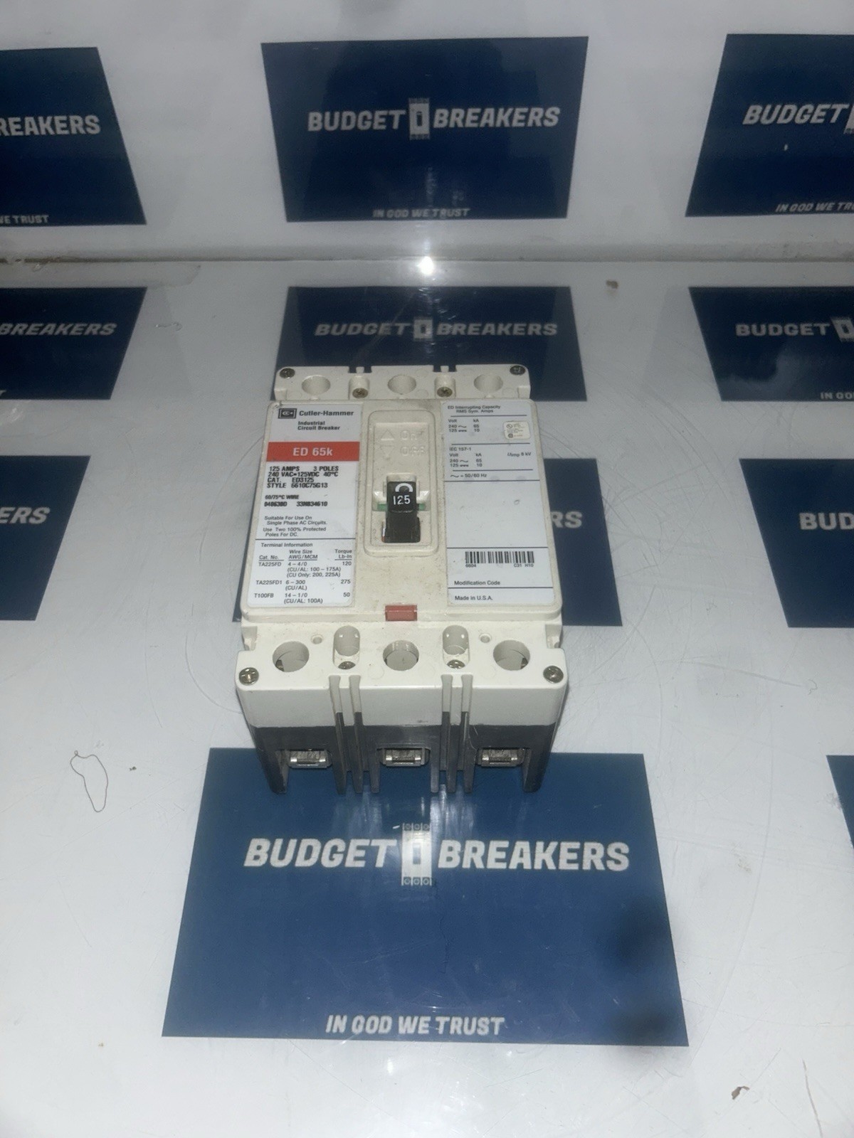 Cutler Hammer ED3125 125 Amp 240 VAC 3 Pole 65K Circuit Breaker -TESTED
