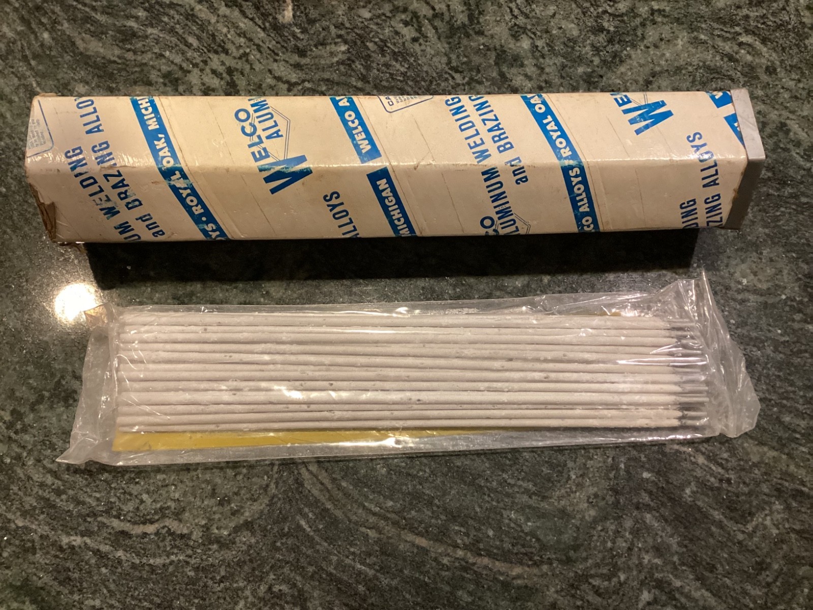 30 pcs welco 26 1/8 inch x 15 inch aluminum reverse DC welding rods vintage