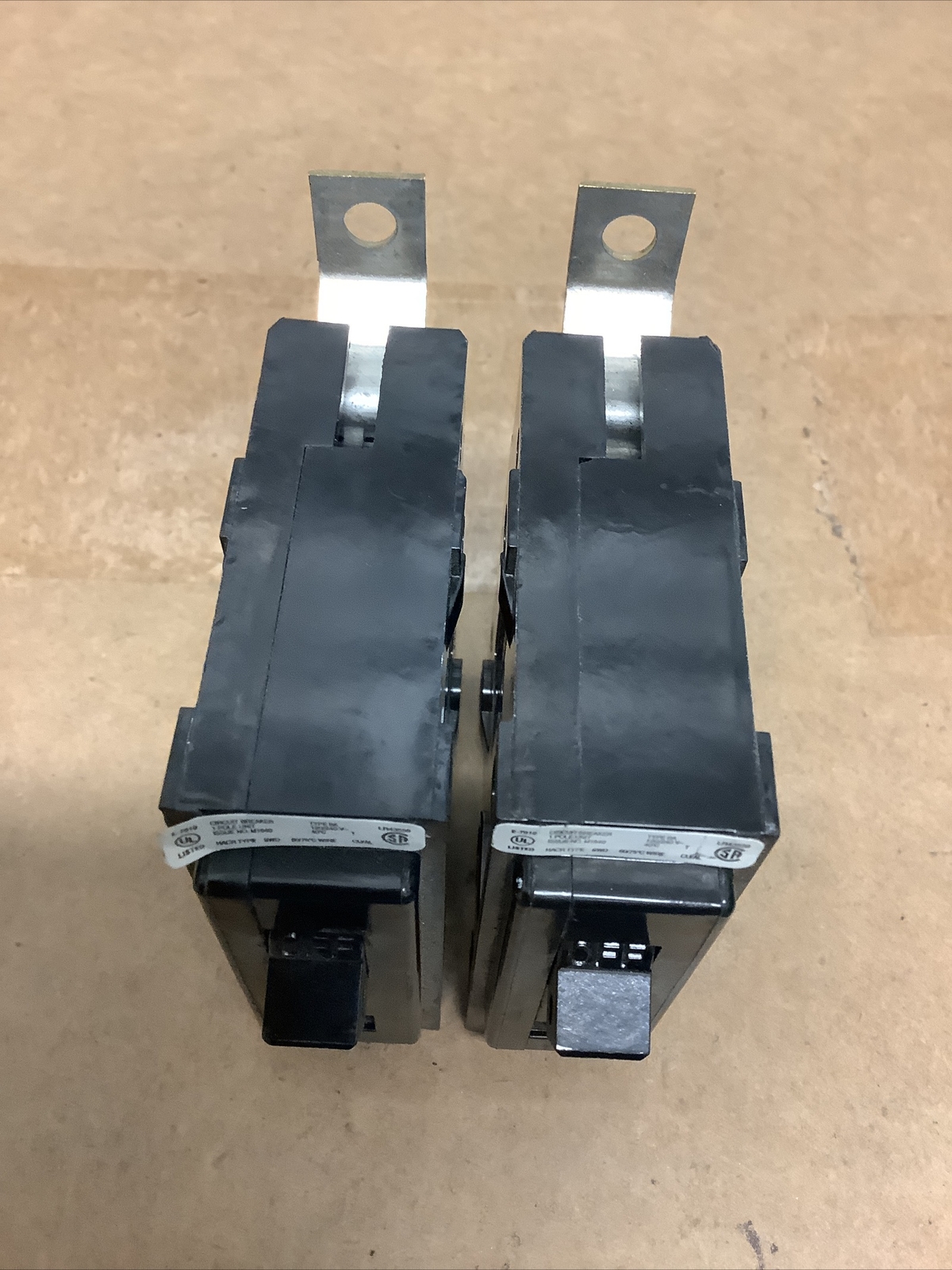 Cutler Hammer Circuit Breakers 120/240 Volt AC