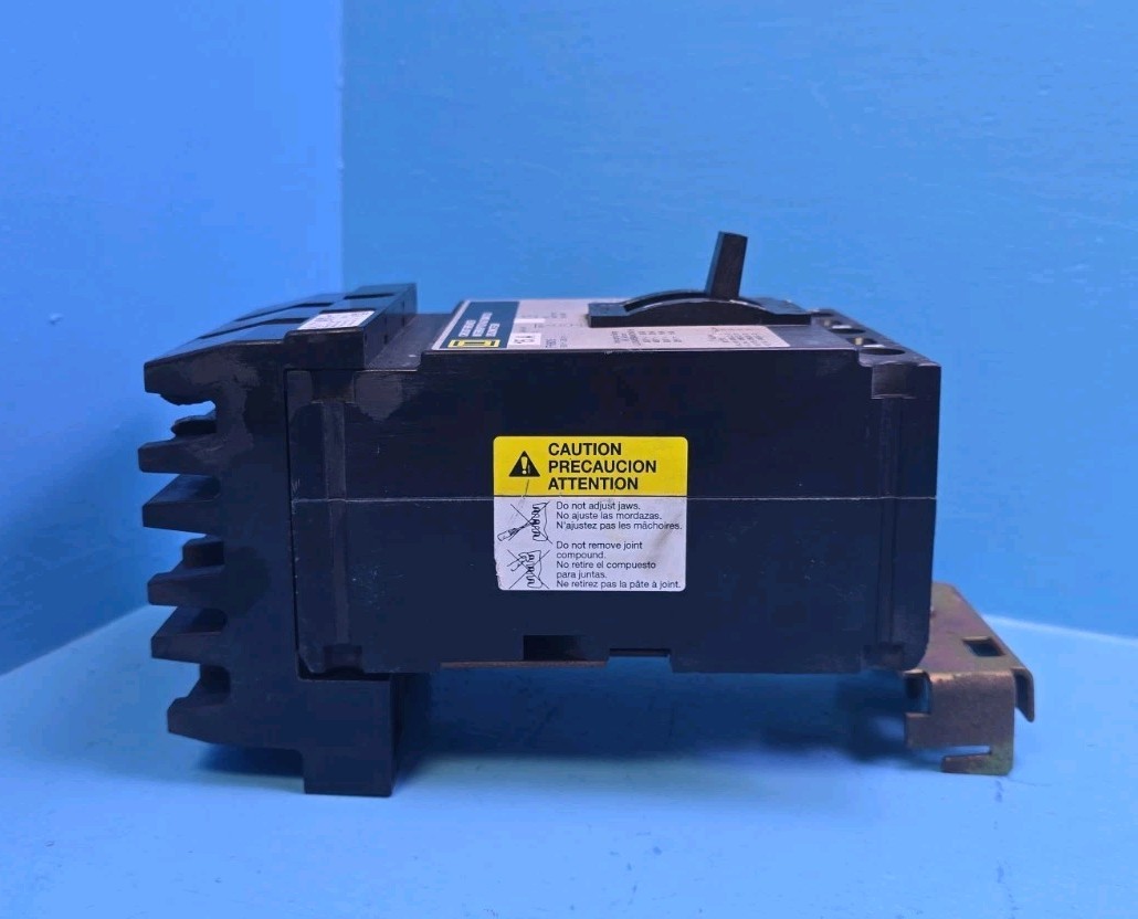 Square D FH36015 15A 600V 3Pole ILine Circuit Breaker