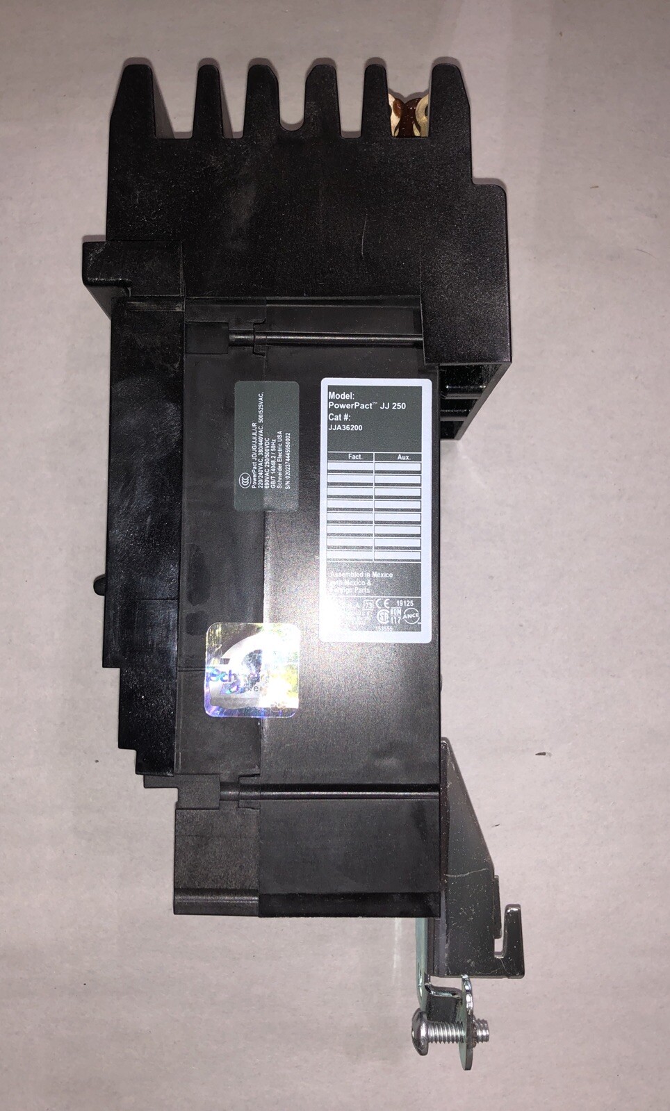 NEW Square D I-Line JJ 250 Amp JJA36200 S1 PowerPact Circuit Breaker 200 A 3 P
