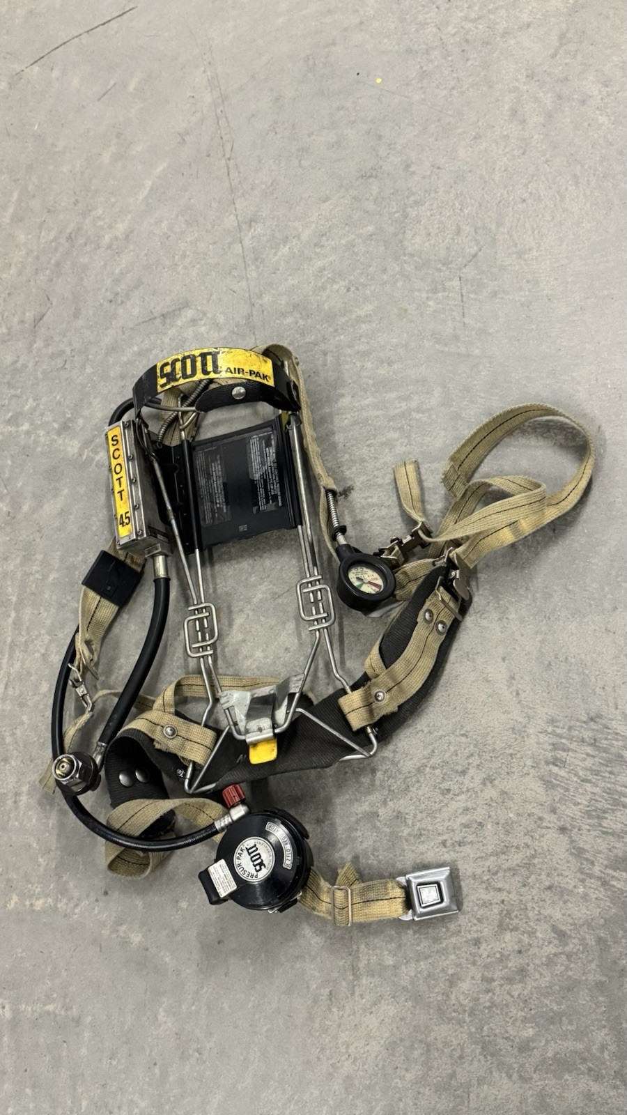 Scott Air-Pak 4.5 SCBA Harness Backpack w/ E-Z Flo Regulator VibraAlert