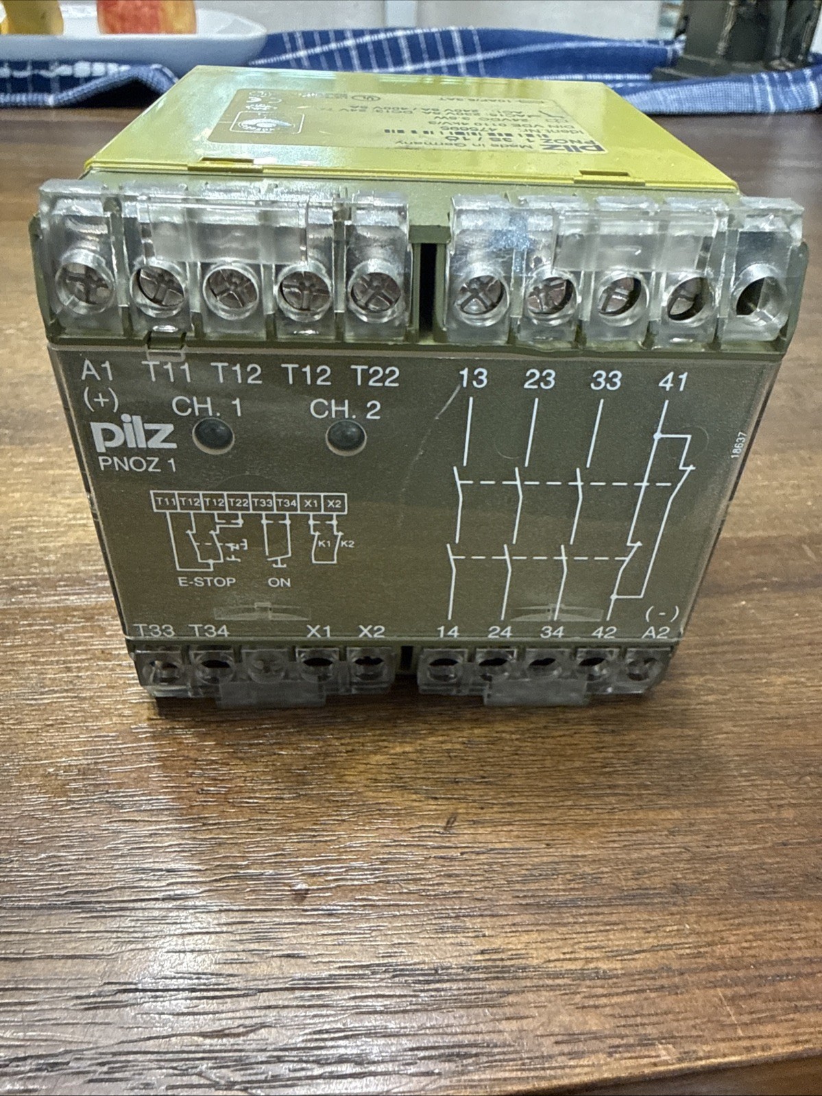 Used Pilz 475695 24VDC 3S/10 PNOZ 1