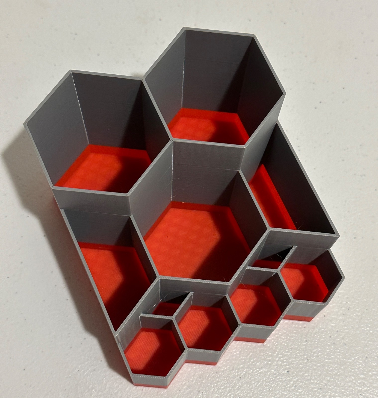 Two Tone Geometric Organizer for Office, Workshop, Kitchen, Sewing Room-Gray/Red
