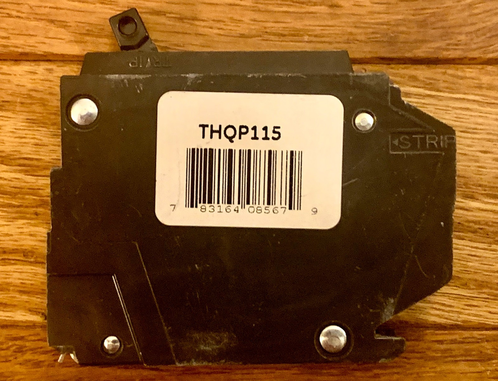 10- BRAND NEW GE SLIM 1 POLE CIRCUIT BREAKERS (5-THQP115 15A) & (5-THQP120 20A)