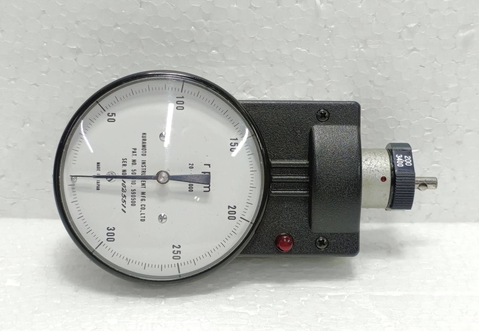 Kuramoto Typ D-3 Hand Tachometer 0-34000 RPM Analog Mechanical Speed Meter Japan