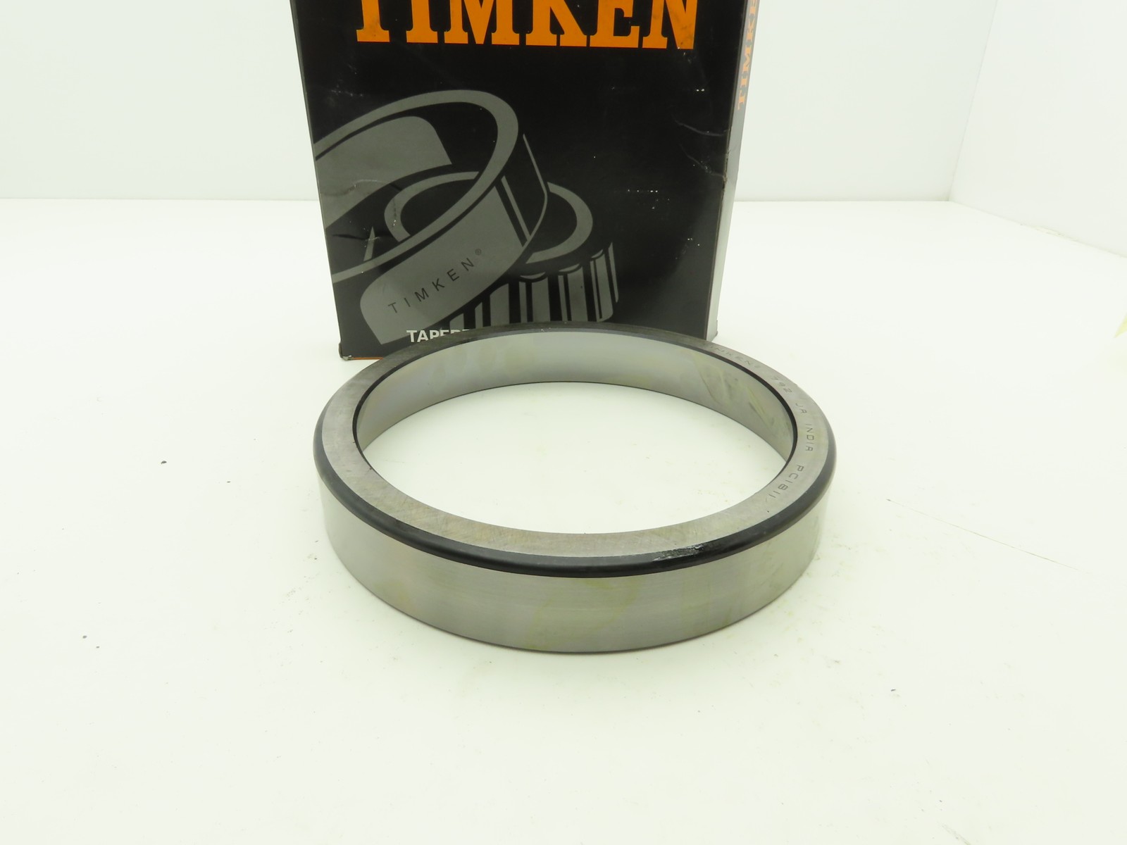 Timken 792-20024 Tapered Roller Bearing Cup Non Flanged 8.125″ OD x 1.375 Width
