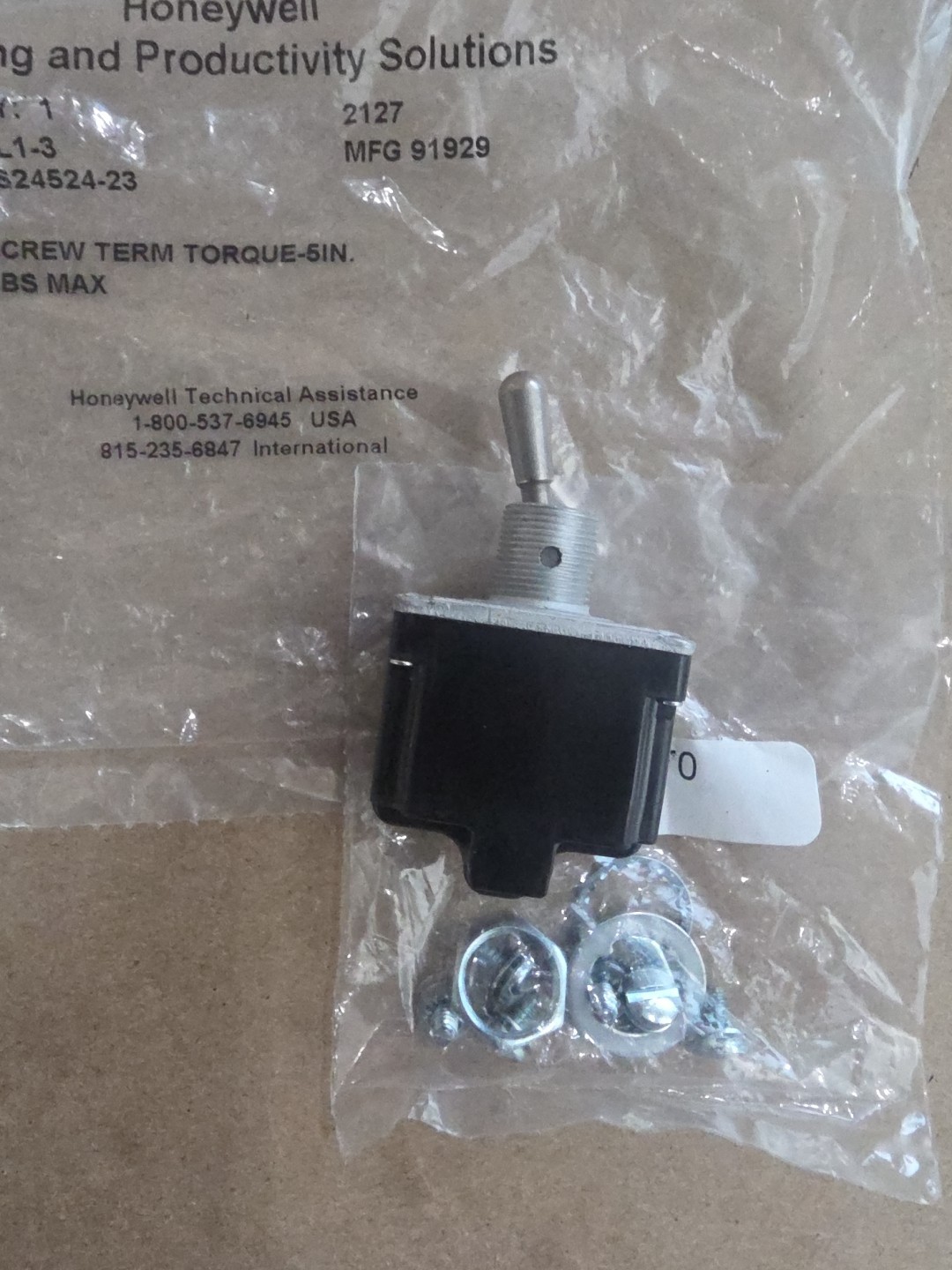 MS24524-23 (2TL1-3) HONEYWELL MICRO SWITCH DPDT TOGGLE SWITCH NEW Free Shipping