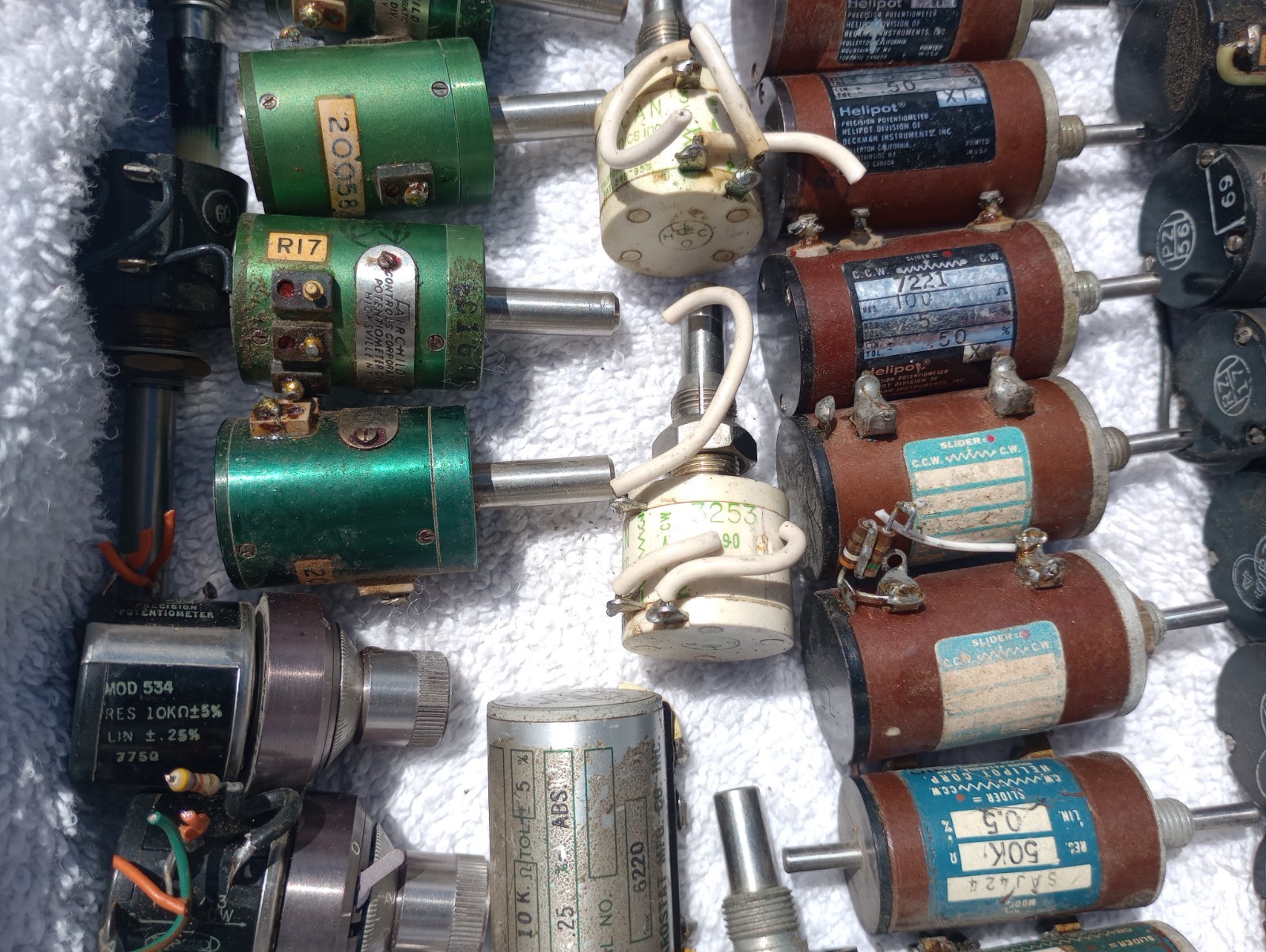 Bulk Lot of Vintage HeliPOT Potentiometer Mixed Makes & Models RADIO. SCOPES