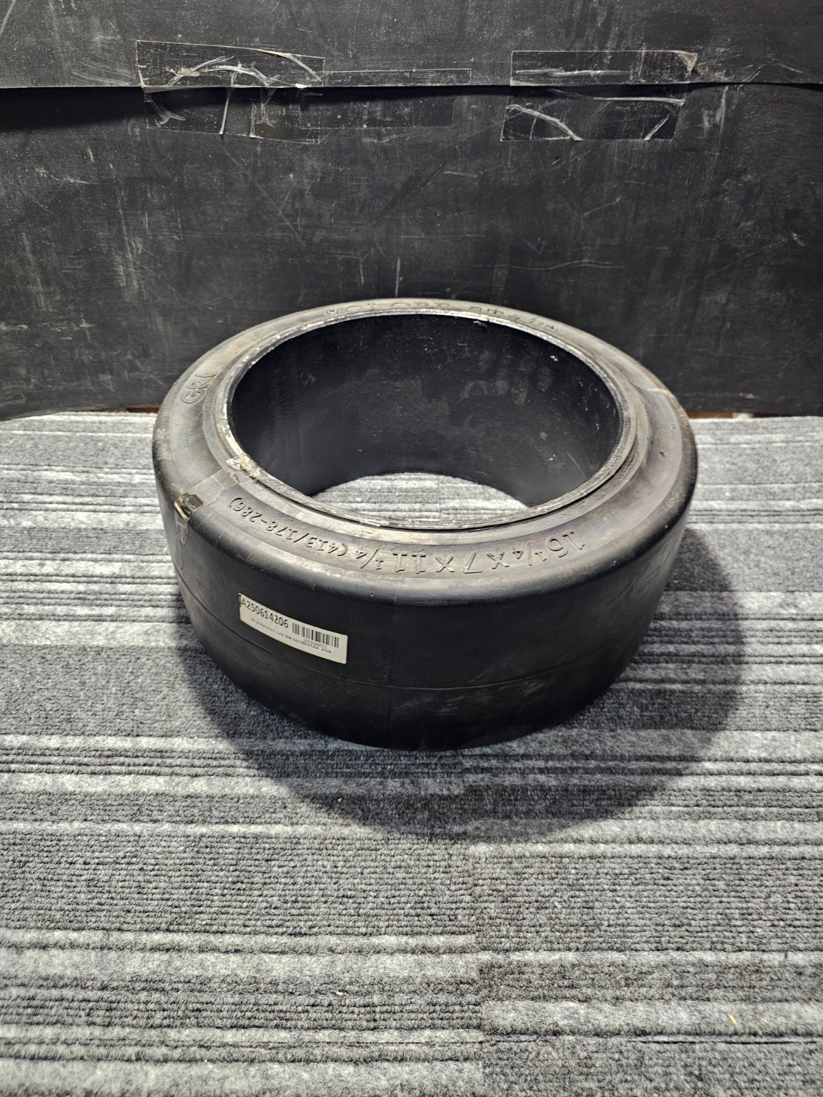 Globe Star Fork Lift Tire 16-1/4x7x11-1/4 Smooth Press On 413/178-286 A250614206