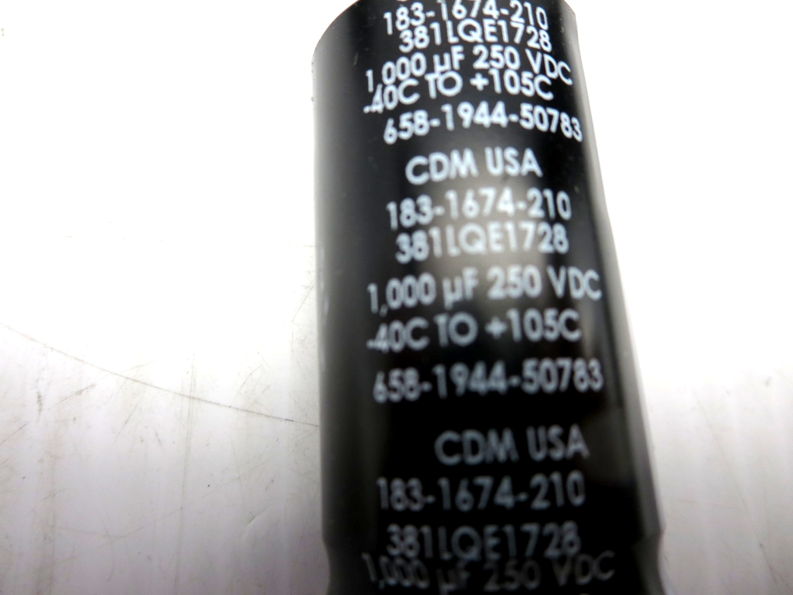 CDM USA 381LQE1728 Capacitor 1,000uf 250VDC +/-20% -40C To +105C Snap-In NEW