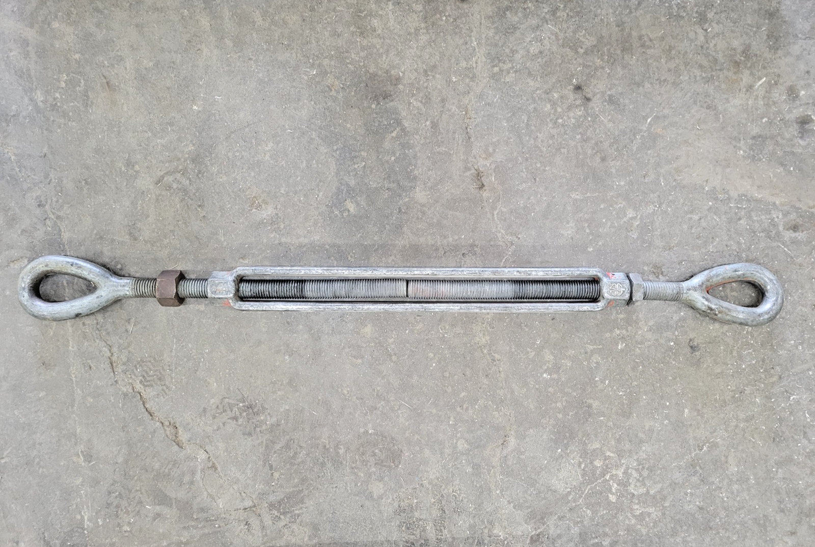TURNBUCKLE EYE TO EYE THREAD LENGTH 14″ THREAD SIZE 1″-8 38″ X 56″ STEEL 1″ DIA