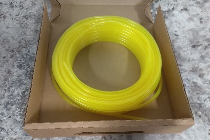 Tygon AAG00165 3/32 In Inside Diameter 50 Ft Overall Length Yellow Tubing (AW)