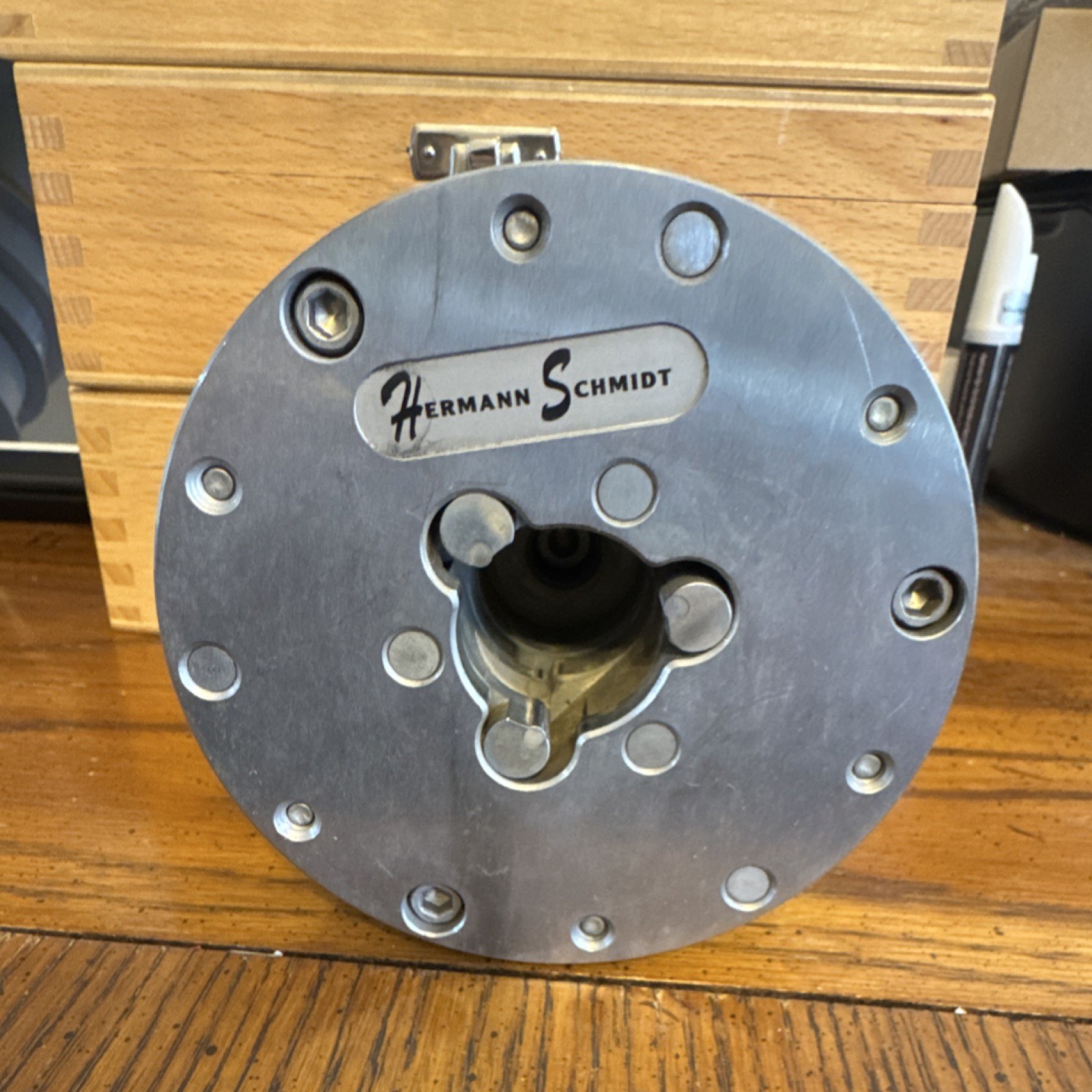 Hermann Schmidt BTDR Stainless Steel Precision 3 Jaw Chuck – Round .020”-1” cap