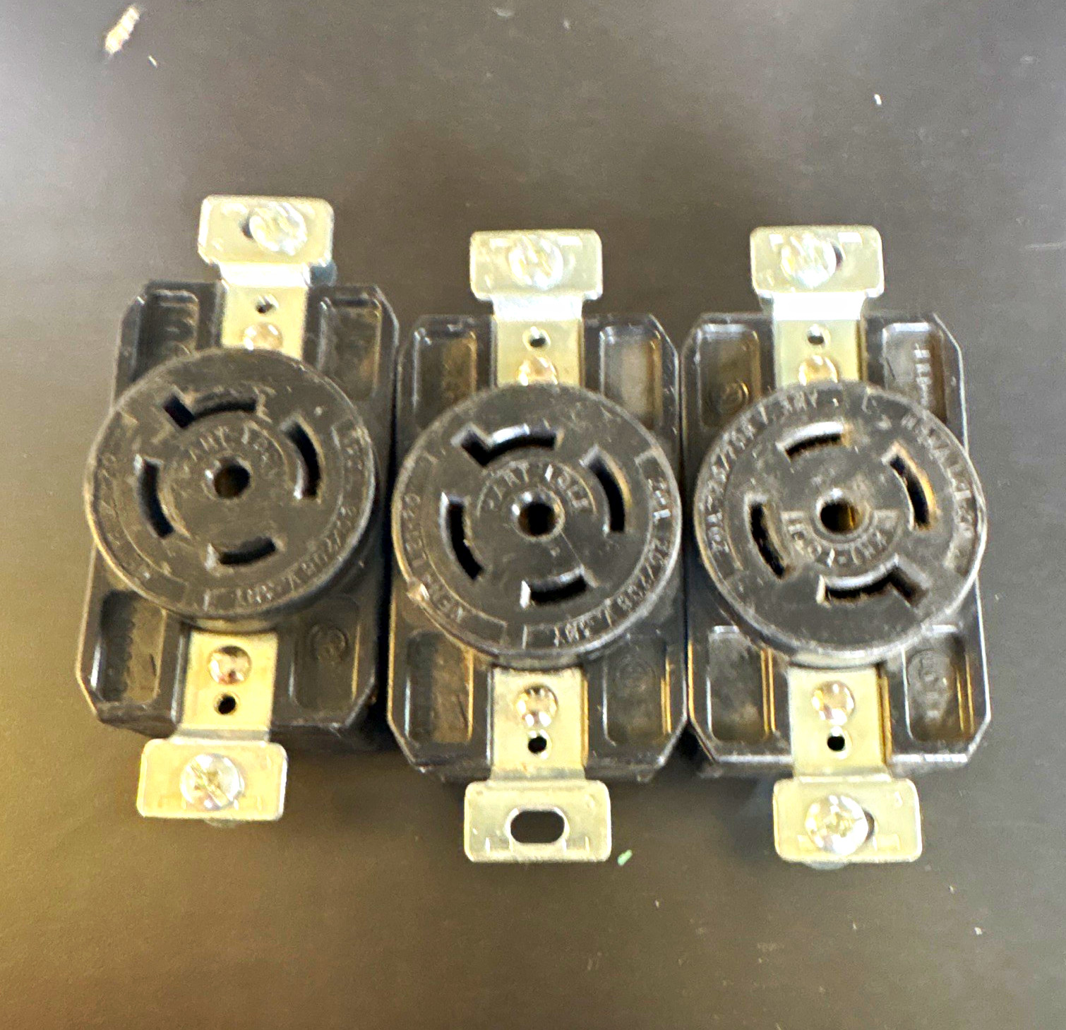 Lot of 3 Cooper Hart-Lock L21-20R Twist Lock Receptacles 20A 120/208V 3 Phase