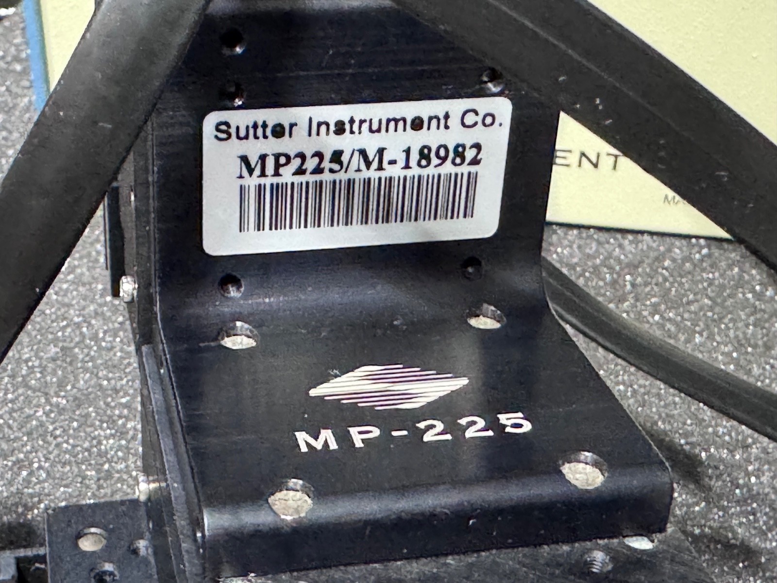 SUTTER INSTRUMENT MPC-200 Controller with MP-225 MICROMANIPULATOR and ROE-200