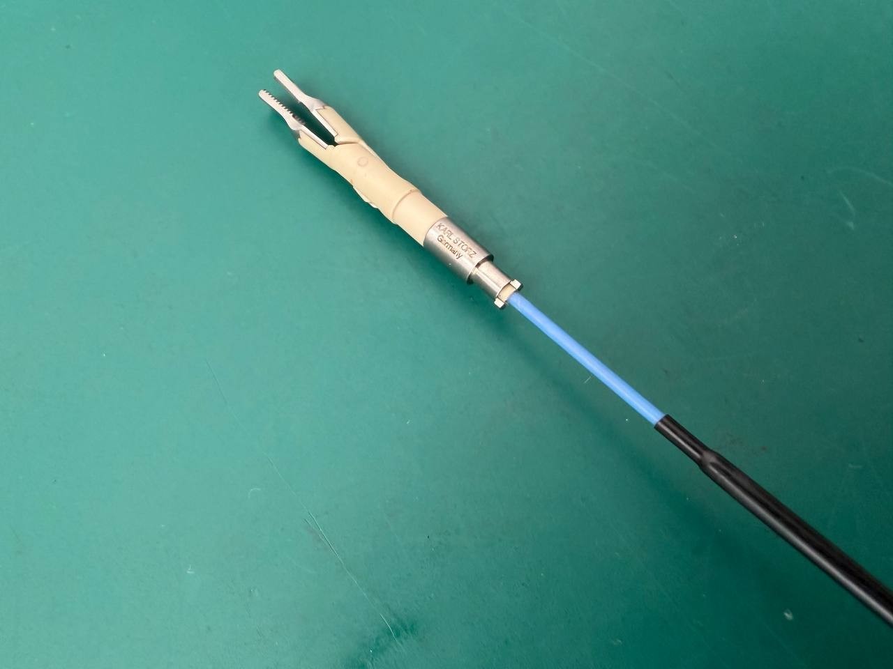 Karl Storz 38610KF RoBi Forceps Insert 5mm 36cm CLERMONT-FERRAND