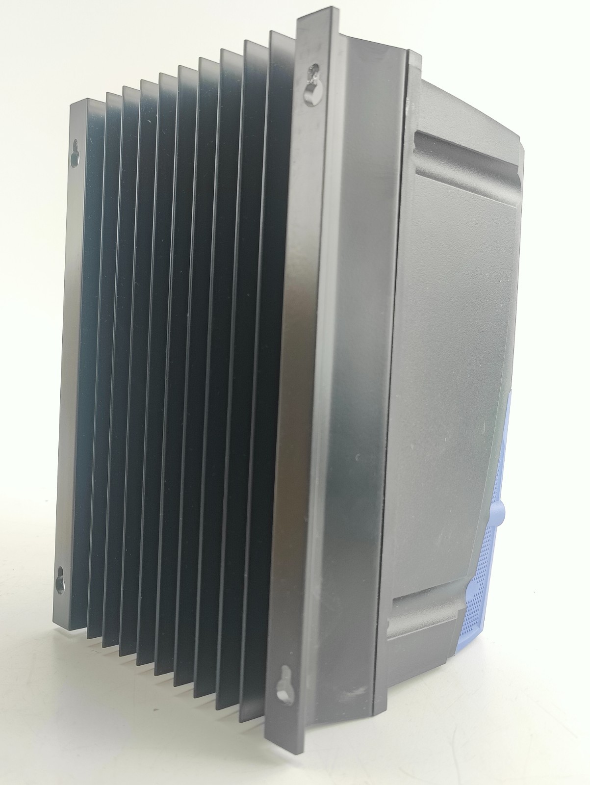 NEW Invertek ODE-3-120070-301A Variable Frequency Drive, 2HP, 200-240V, 3PH