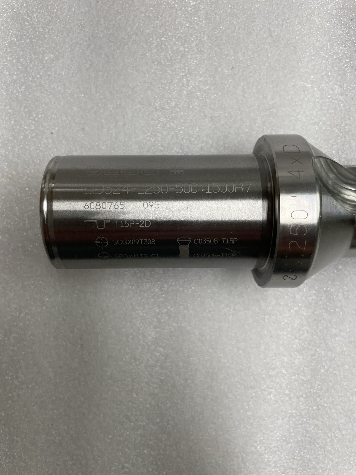 New Seco 1-1/4″ 4xD Coolant Thru Drill 1-1/2″ Shank SD524-1250-500-1500R7