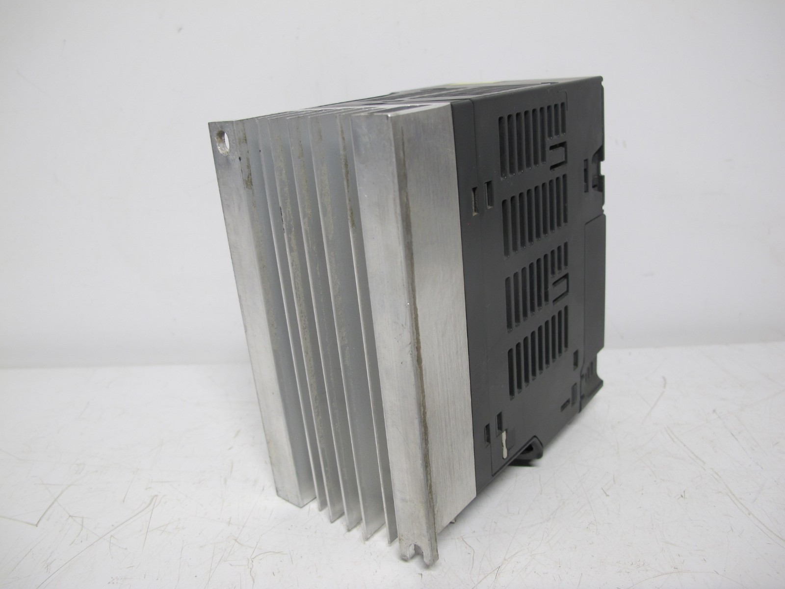 Delta VFD1A5MS43ANSAA .5 HP 480 V MS300 AC Drive 1/2 HP MS-300 0.4 KW 2.01