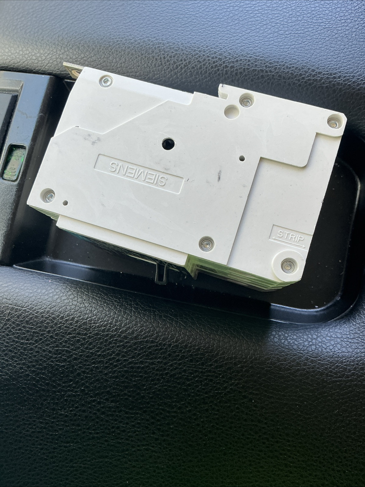 Siemens NGB3B020 3-Pole Circuit Breaker – White