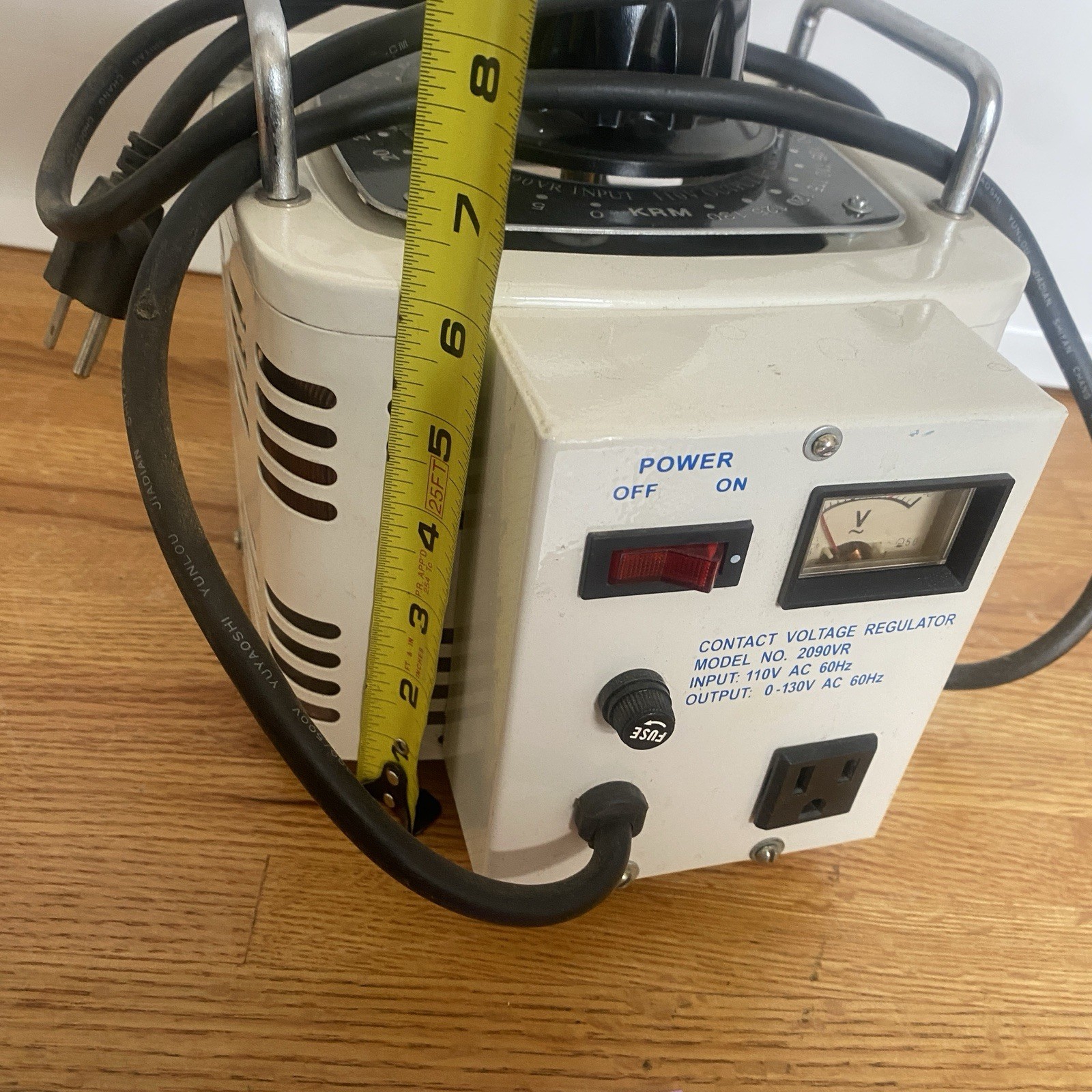 KRM 2090VR AEEC-2090VR 110V Input 0-130V Output Contact Voltage Regulator 20amp