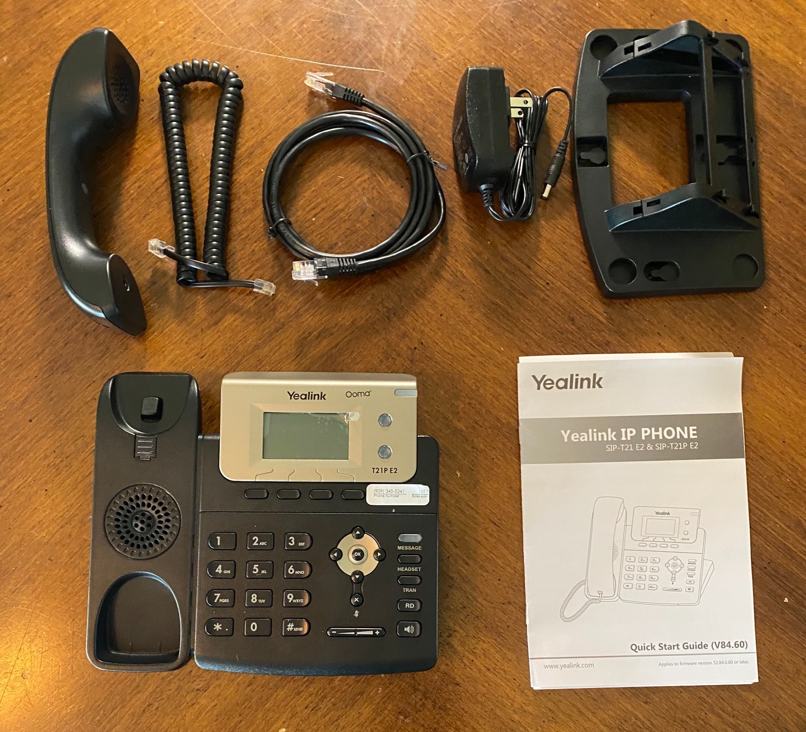 Yealink SIP-T21P E2 VoIP IP Business Phone PoE New Open Box