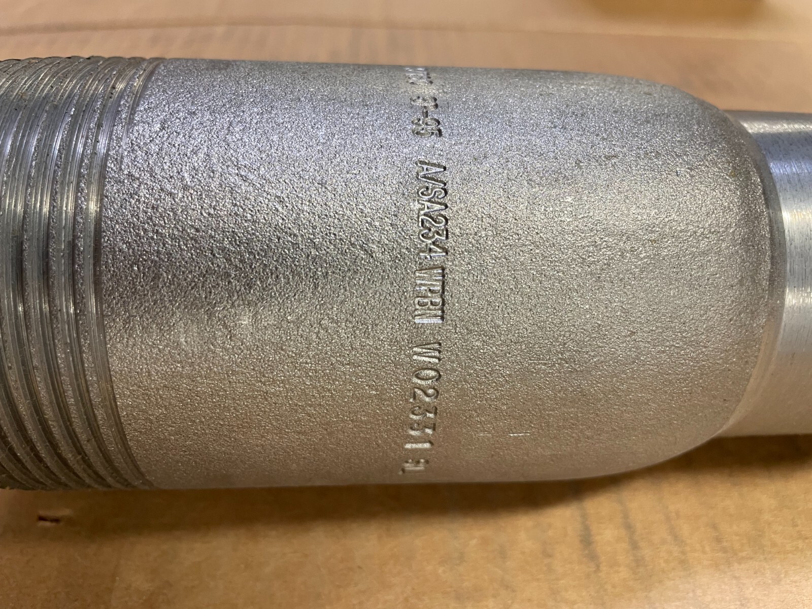 SWAGE NIPPLE 2-1/2″ x 2″ Schedule 160 Concentric Thread Both End A234 WPBN SP95