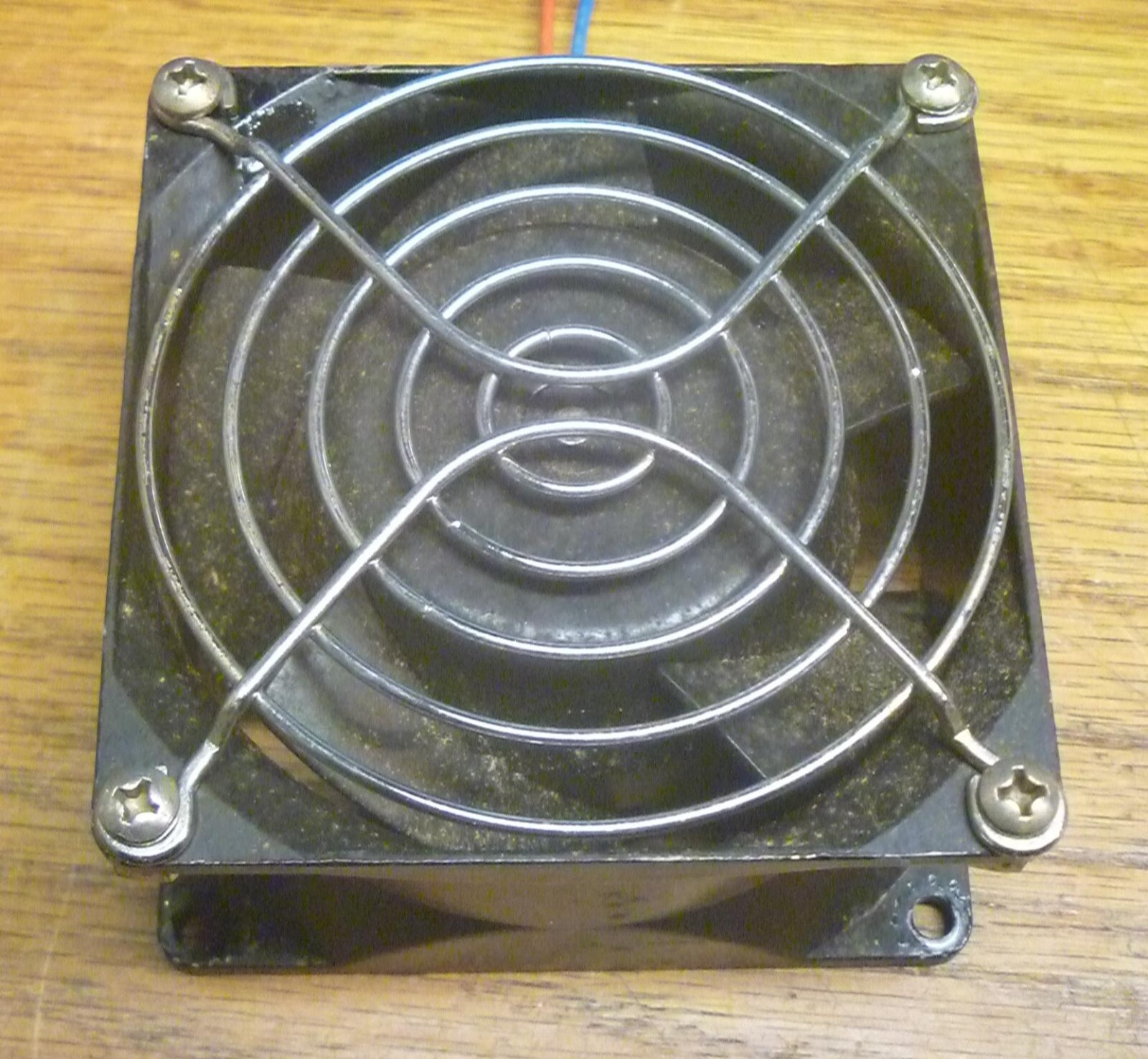 PAPST TYP 8112-G Fan with Guard PAPST-MOTOREN W. Germany 8V 16V DC