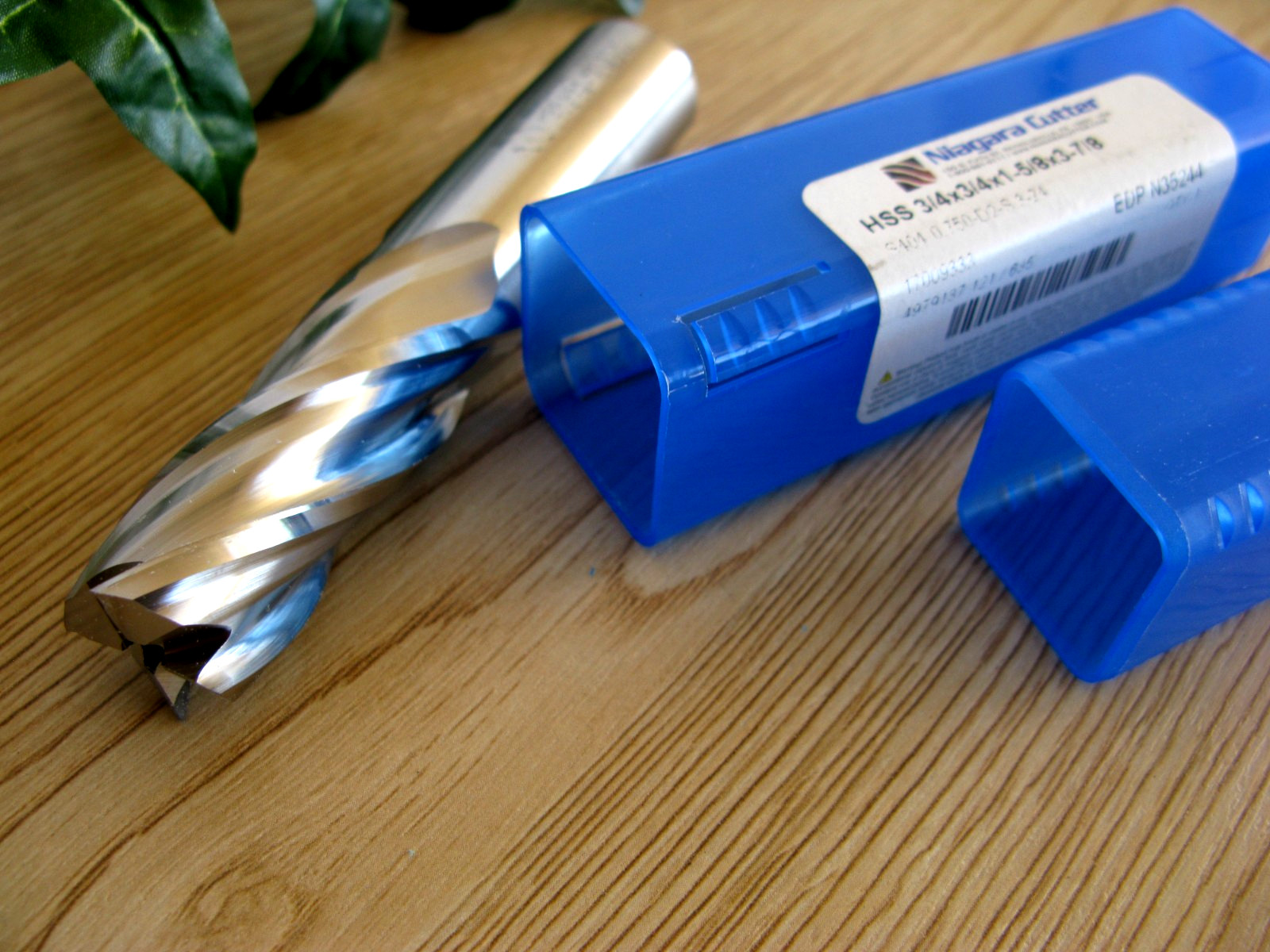 NEW NIAGARA CUTTER HSS END MILL 3/4 X 3/4 X1-5/8 X 3-7/8 EDP N35244