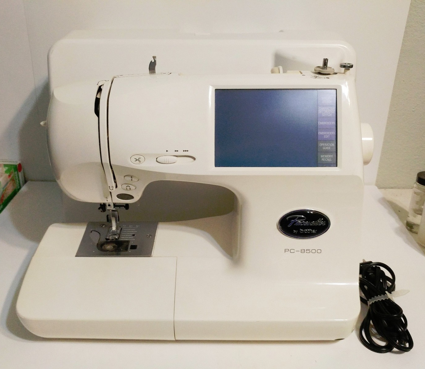 Brother Pacesetter PC-8500 Computerized Embroidery & Sewing Machine Lot +